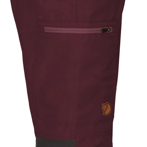FJÄLLRÄVEN Fjällräven KAIPAK TROUSERS CURVED W Damen Trekkinghose DARK GARNET-DARK GREY 6 FJÄLLRÄVEN Fjällräven KAIPAK TROUSERS CURVED W Damen Trekkinghose DARK GARNET-DARK GREY – Bild 4