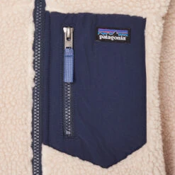 Patagonia K' S REVERSIBLE READY FREDDY HOODY Kinder Winterjacke NEW NAVY 9 Patagonia K' S REVERSIBLE READY FREDDY HOODY Kinder Winterjacke NEW NAVY -Mein Camping Geschaft 5637740971 d boys reversible ready freddy hoody patagonia 24