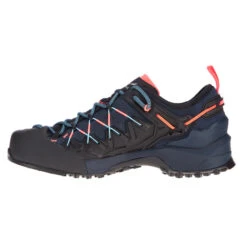 Salewa WS WILDFIRE EDGE GTX Damen Zustiegsschuhe NAVY BLAZER/BLACK -Mein Camping Geschaft 5637873369 c ws wildfire edge gtx salewa 24