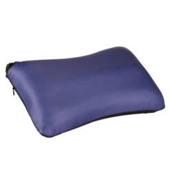 Cocoon AIR CORE PILLOW MICROLIGHT Kissen BLACK/DARK BLUE